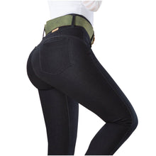 Load image into Gallery viewer, DRAXY 1324 Colombian Butt lifter Mid Rise Skinny Jeans
