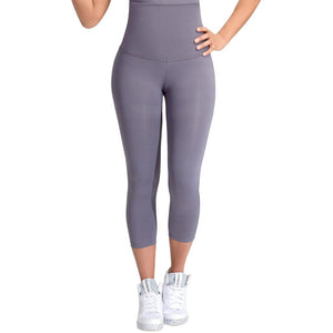 Lowla 41233 | Colombian High-waisted Capri Leggings