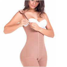 Load image into Gallery viewer, Fajas MariaE 9152 | Postoperative Women&#39;s Shapewear with Shoulder Pads | Daily and Postsurgical Use
